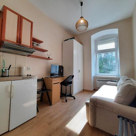 Krotkoterminowy Kat Wrocław Extérieur photo